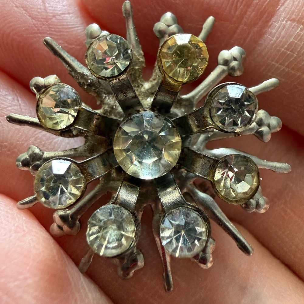 Set of 4 Vintage Brooches - Picture 5 of 9